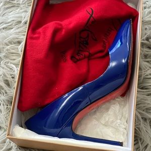 CHRISTIAN LOUBOUTIN
Pigalle Follies 100 Patent Leather Pumps cobalt Blue